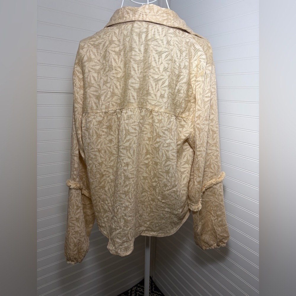 Solitaire Beige Textured Women's Blouse - Picture 6 of 7